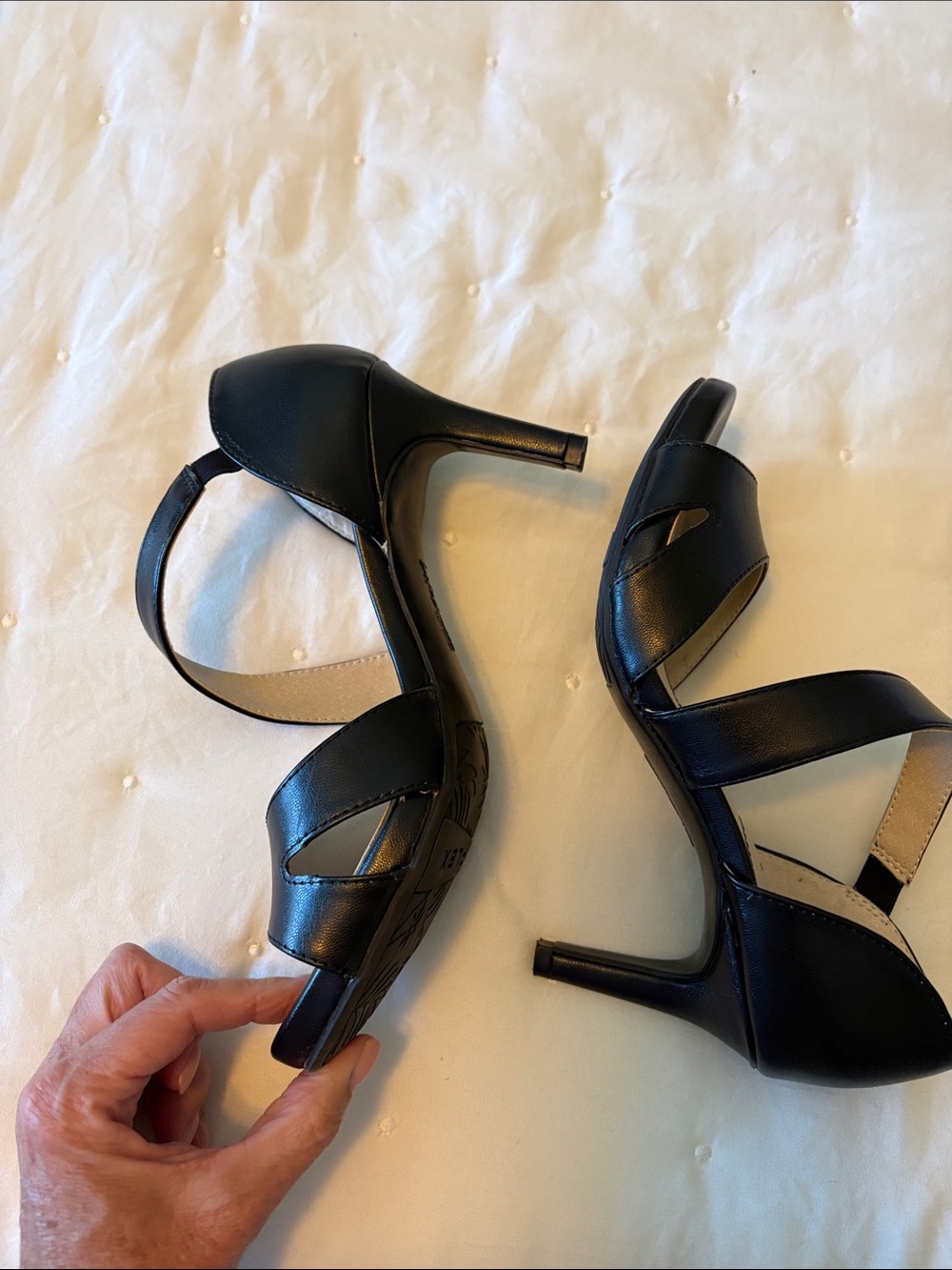Life Stride Black Strappy Mid Heel Sandals - Picture 9 of 9
